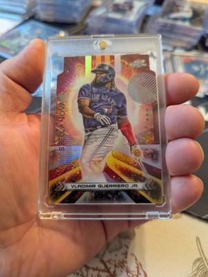 2023 Topps Chrome Cosmic VLADIMIR GUERRERO JR. Stella Nova Card #STN-9 Case Hit