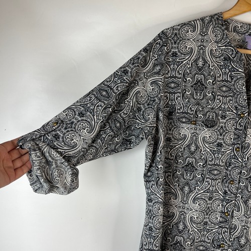Top tunica donna Laura Scott taglia 2X nero paisley con bottoni manica a linguetta arrotolata - Foto 5 di 10