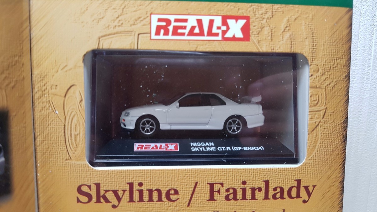 1/72 Real-X NISSAN SKYLINE GT-R R34 FAIRLADY 240ZG diecast