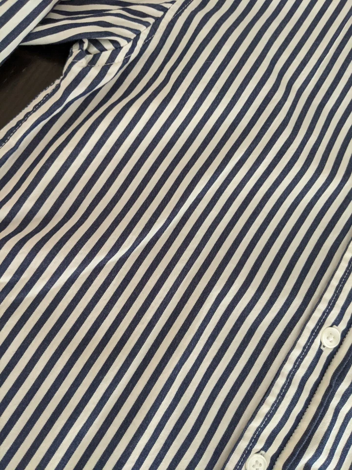 Camisa de manga comprida Gymboree masculina azul marinho e branca listra de giz com botões G(10) - Imagem 2 de 4