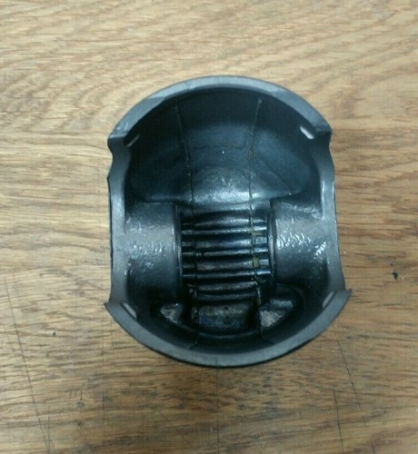12110-16744-100 PISTÓN SUZUKI 1.0 O/S RG125 RG250 - Imagen 5 de 5