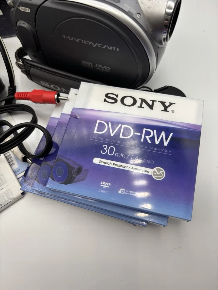 Sony DCR-DVD205E Camcorder Boxed With Charger + 4 New Sealed Sony Discs - Image 2 of 4