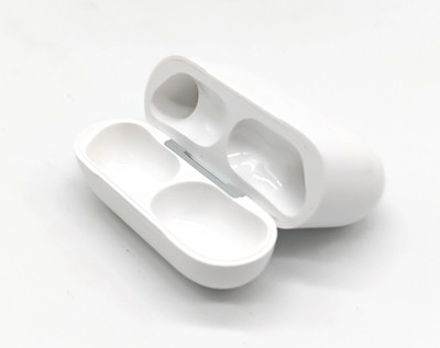 Apple AirPods Pro 3. Generation - NUR LADECASE - Weiß ICLOUD ID VORHANDEN!