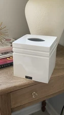 Hotel Balfour tissue paper box solid White MCM minimalist classic elegant