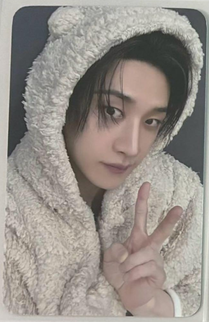 STRAY KIDS KARMA SPORTS PRE-LISTENING CEREMONY Official Photocard