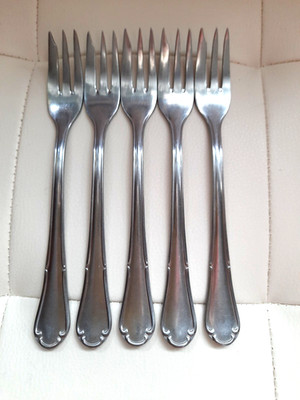 DDR - ABS BESTECK 530* Kuchengabel 5 Stück 15 cm  altes klass. Motiv Bogen Welle