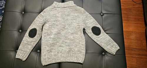 Boys 4t Sweater New With Tags - Picture 4 of 4