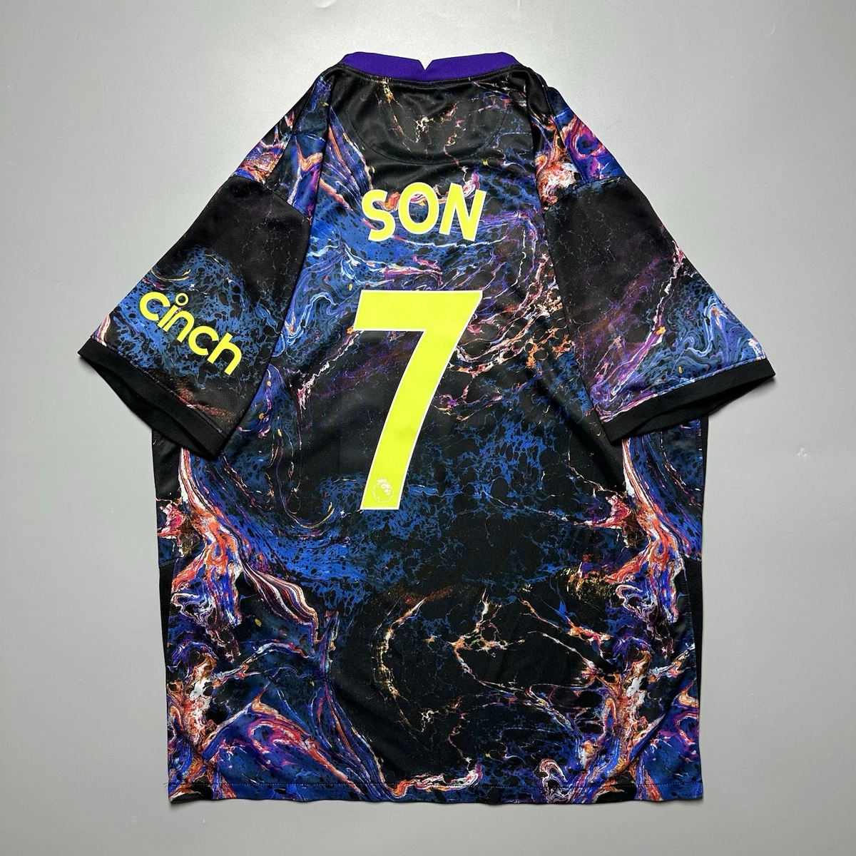 Tottenham Hotspur Troisième Maillot de foot 2016 - 2017. Sponsored by AIA