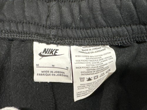 Men’s Medium Black Nike Swoosh Fleece Shorts - Picture 5 of 8