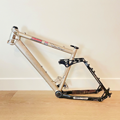 Mon MX20 フレーム Mongoose Grand Marquis Full Suspension Mountain Bike Frame 18