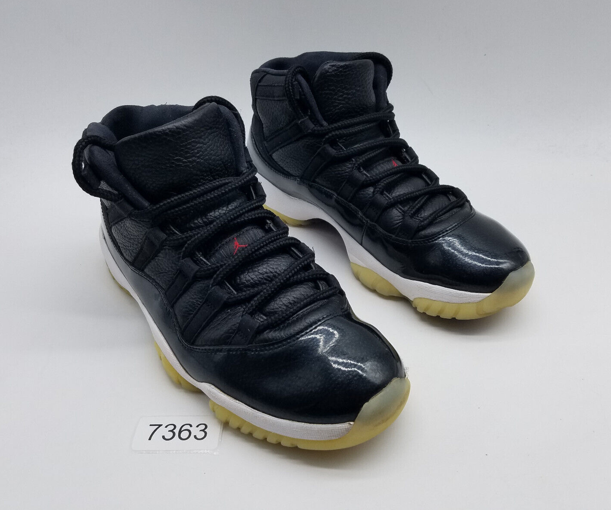 size 13 men's nike air jordan xi shoes