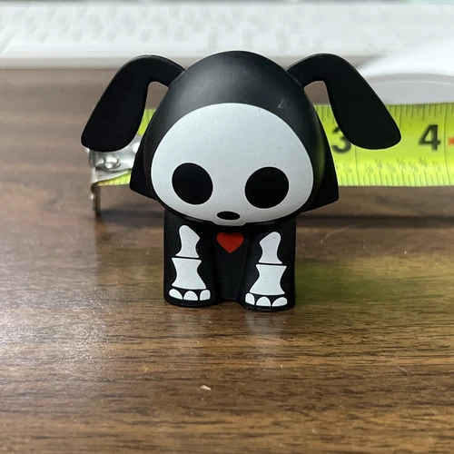 Skelanimals Dax Dog Collectible Vinyl Figure 2006 Toynami - Glow in the Dark - product listing photo