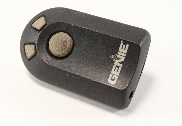 Genie Intellicode ACSCTG Type 3 Garage Door Opener 3-Button Remote ... - S L640