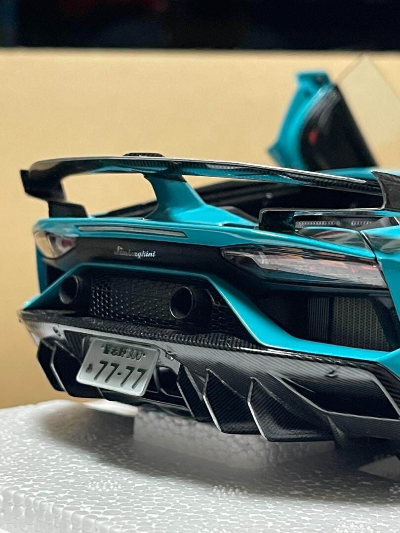 Autoart Lamborghini Aventador SVJ 水色 1/18 AUTOart Lamborghini Aventador SVJ Blu Glauco Solid Blue