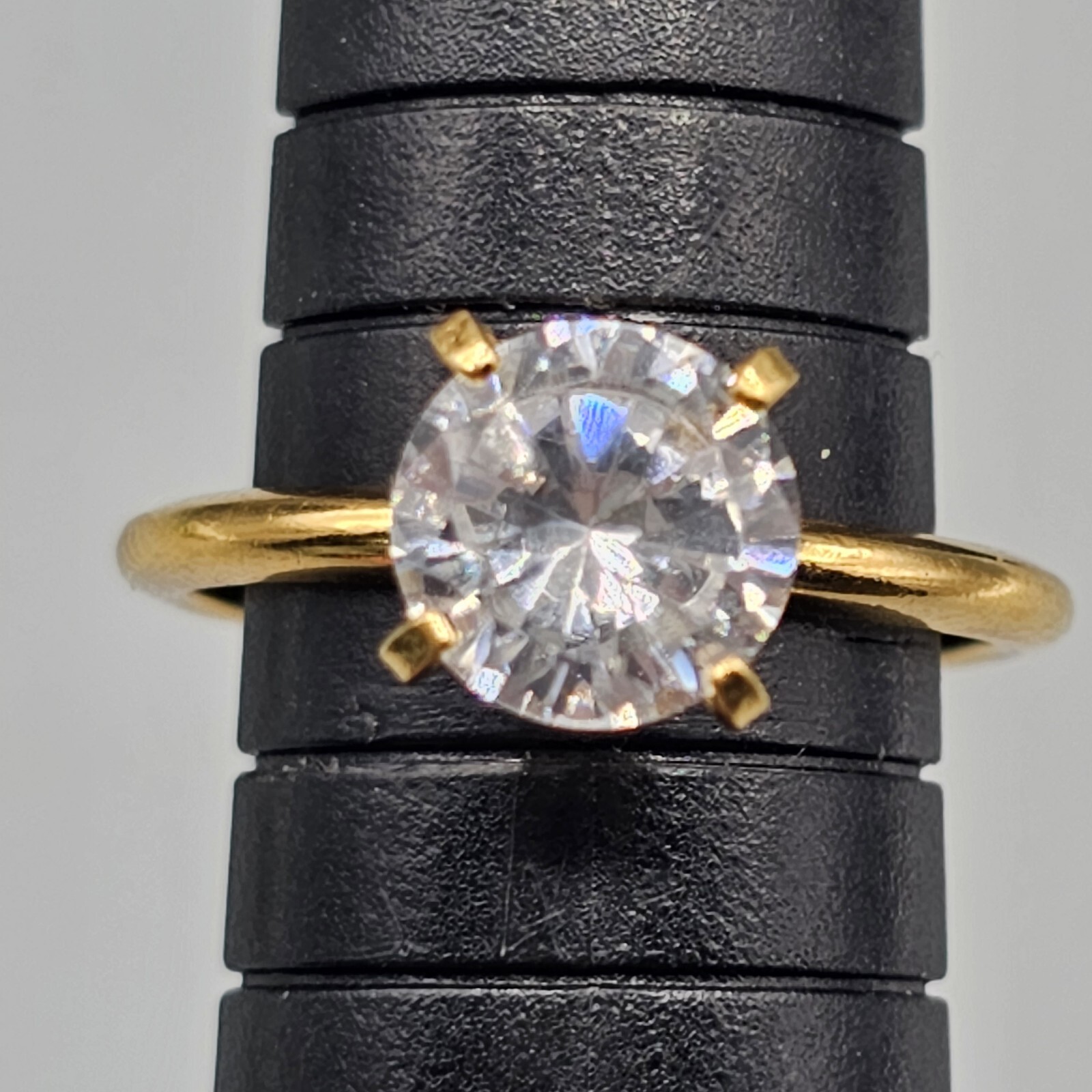 Crystal Solitaire Engagement Ring Round Stone Gol… - image 7