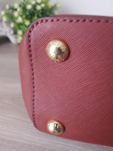 Michael Kosrs Tasche Bordeaux. Schöne Tragetasche in Toller Farbe - Bild 11 von 11