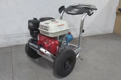 #ad Simpson PS60995 5 3 8 HP 2.5 GPM 3400 Max RPM Gas Powered Pressure Washer C $129.99