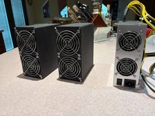 2 Goldshell KD Box Pro Home Miner 2.6Th/s - Black Edition PSU included