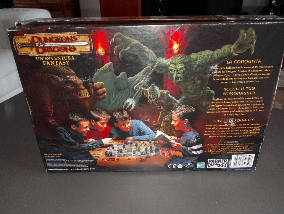 Dungeons & Dragons The Fantasy Adventure Gioco da Tavolo Parker 2003 - Con Scato - Immagine 2 di 4