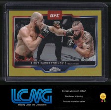 D8G 2025 Topps Chrome UFC #131 Rinat Fakhretdinov Gold Refractor #/50