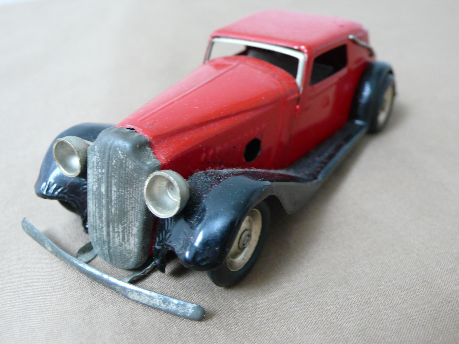 Triang Minic Toys Opel rosso Cabrio 19 M 1940s Casi Nuevo Triang Minic Toys Opel rosso Cabrio 19 M 1940s Casi Nuevo