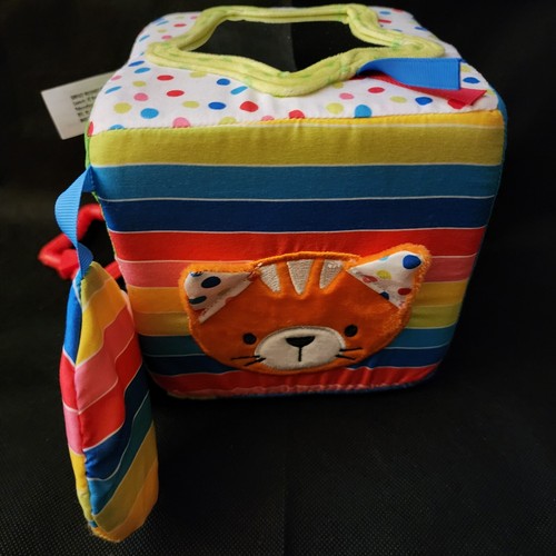 Just Play Interactive Toy Stimulate Sense Square Blossom Farm Activity Cube - Picture 4 of 7