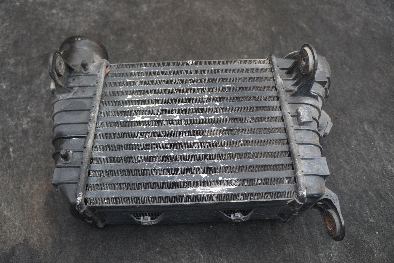 Left Turbo Intercooler Charge Air Cooler 3W0145803A Bentley Continental GT 2005