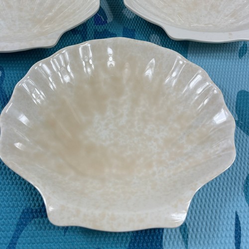Set of Six 8" Scallop Shell Melamine Shallow Bowls Certified International EUC - Picture 4 of 4