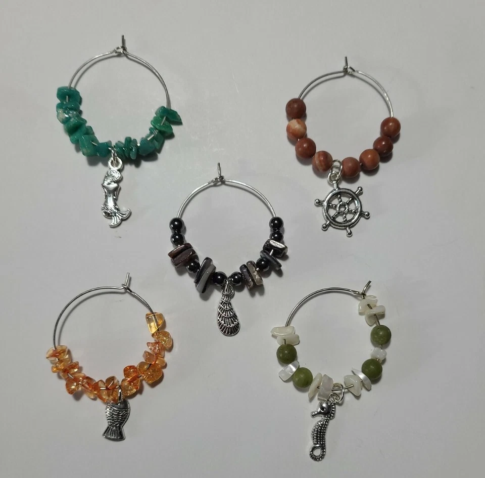 Dijes para copas de vino: Juego de 5 cristales plateados náuticos océano vida marina hechos a mano  Foto 2 de 4