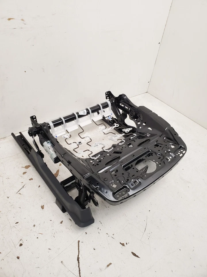 AUDI Q5 2018-2023 asiento delantero derecho marco de pista inferior con motores OEM Foto 3 de 4