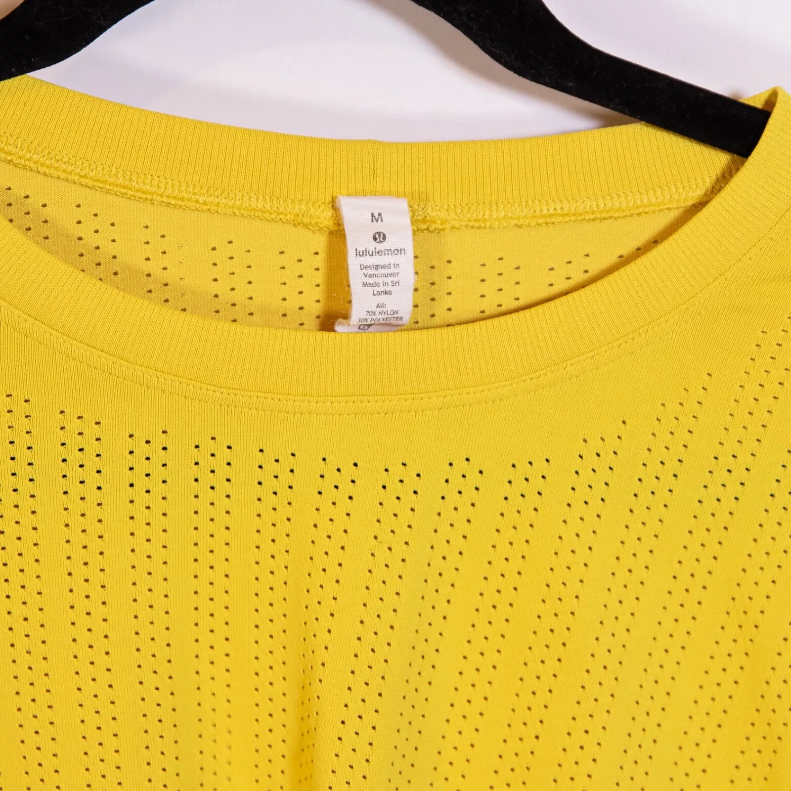 lululemon train to be perforated tee shirt