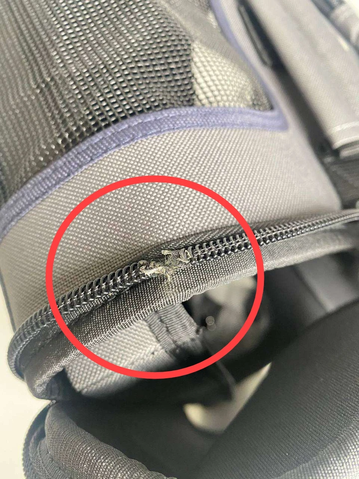 Panier de transport TRIXIE pour chiens 28x23x46 cm, étanche - Photo 3/4