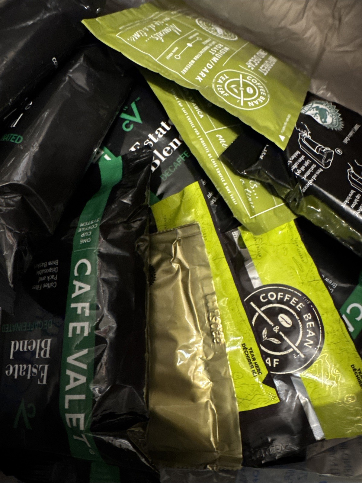 New Single Cups Brew Pack Decaffeinated  Decaf Coffee Bulk Coffee 11 Total