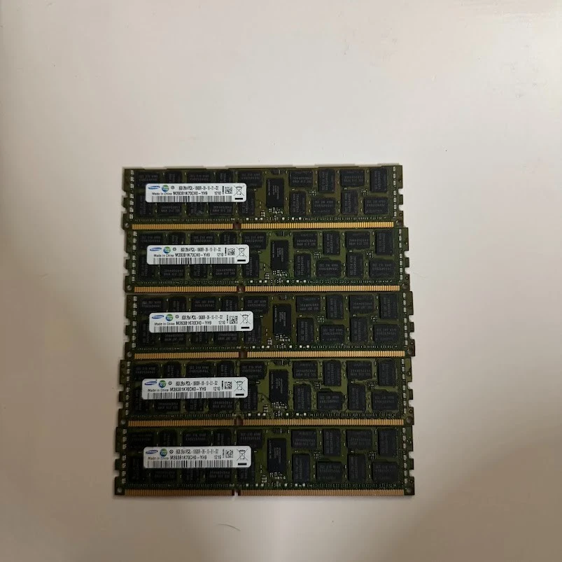 Samsung PC3-10600 (DDR3-1333) Bus Speed DIMM Network Server Memory