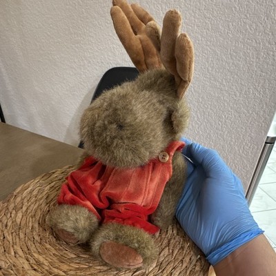 The Boyds Collection J.B. Bean Moose Plush w/ Clothes Christmas Brown/Red 1995