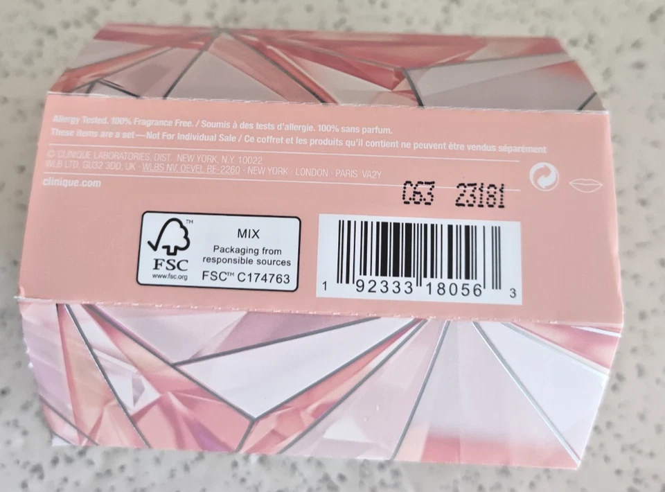 CLINIQUE 8PC SET LIP VAULT Chubby Stick POP COLOUR PRIMER Almost Lipstick GLOSS - Image 4 of 4