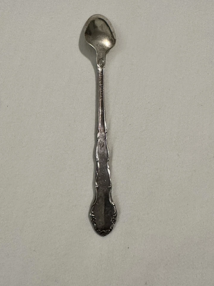 Talheres antigos Oneida FLIRTATION colher prata 1881 Rogers monograma 5,5 - Imagem 3 de 4