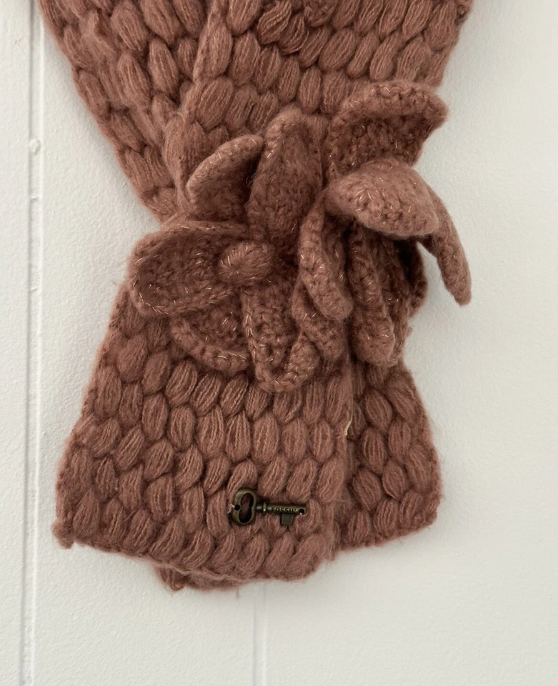 Fossil Mauve Chunky Knit Flower Neck Wrap Scarf - Image 3 of 4