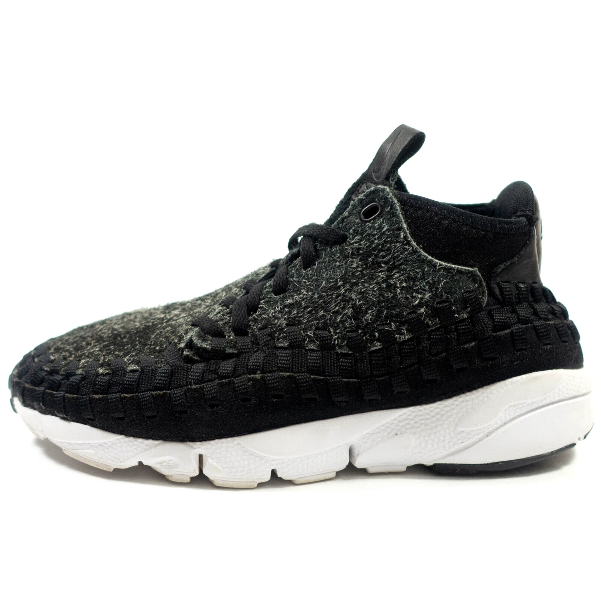 Nike footscape woven chukka black top