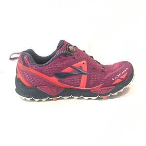 brooks cascadia 9 pink