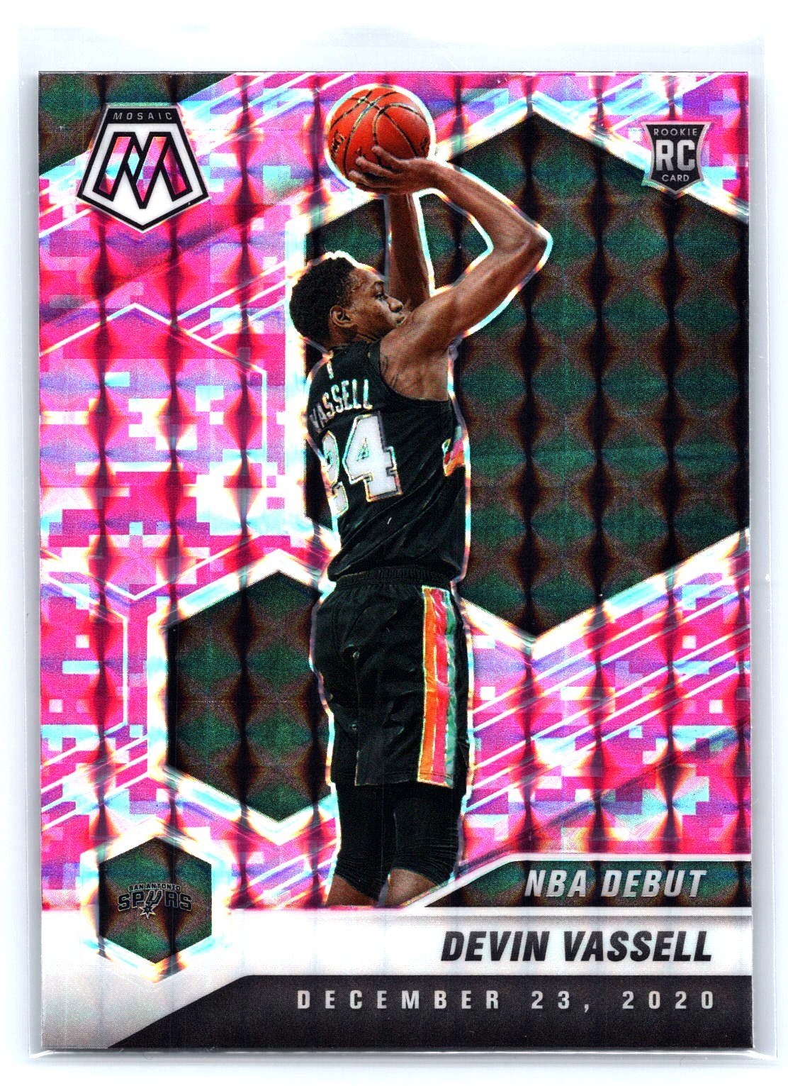 2020-21 Panini Mosaic #278 Devin Vassell Mosaic Camo Pink