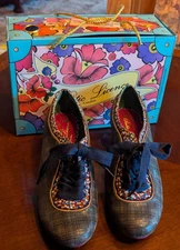 Women's Poetic Licence Whiplash Oxfords Size 8 1/2