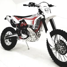 P-TECH Beta RR-X Pro 200 PIPE GUARD 2020-26 with linkage protection