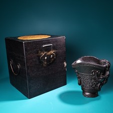 Treasure old collection high relief wine glass