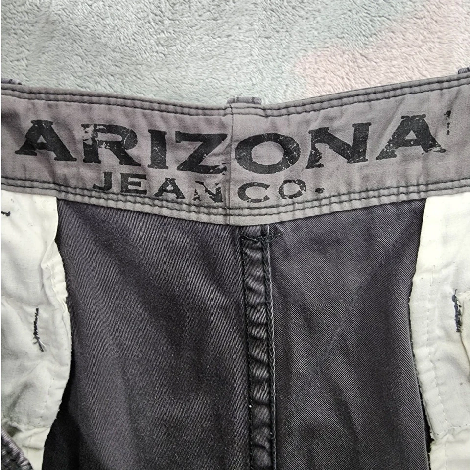 Arizona Jeans Co Shorts Mens 46 Gray Cargo Pockets Utility Cotton Outdoor Casual - Image 3 of 4