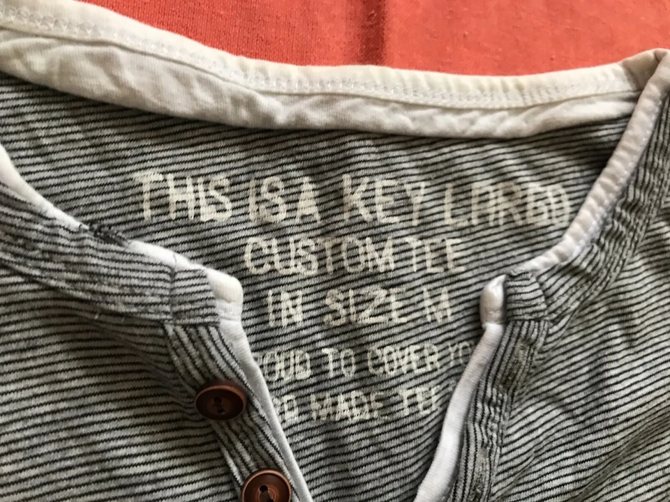 CAMISETA KEY LARGO ALEMANIA HENLEY ALGODÓN MANGA LARGA CUELLO EN V MEDIANA UE SLIM Foto 4 de 4