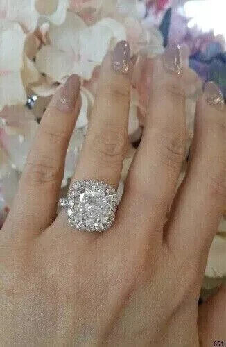 Anello di fidanzamento Diamante Alone Diamante 3CT Taglio Cuscino Lab Placcato Oro Bianco 14k - Foto 2 di 2