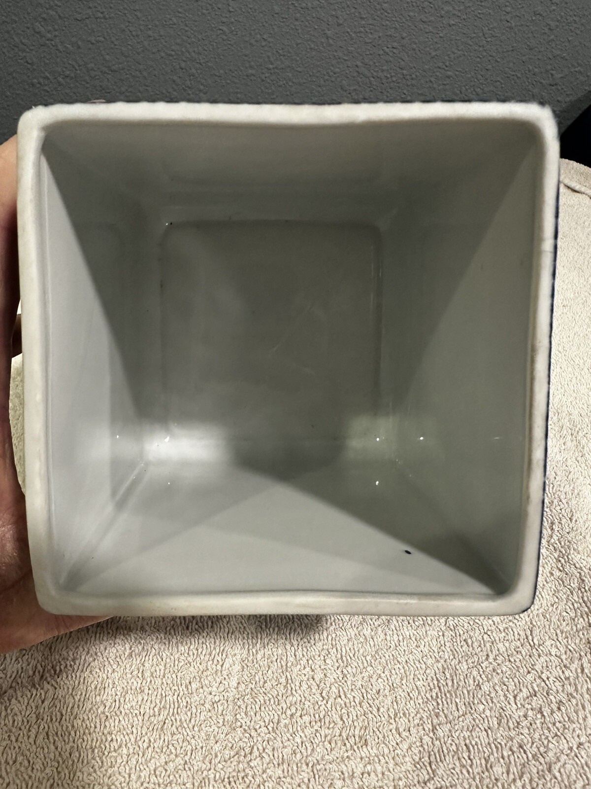 Vintage Ringtons Limited Tea Merchants Blue Willow Square Canister