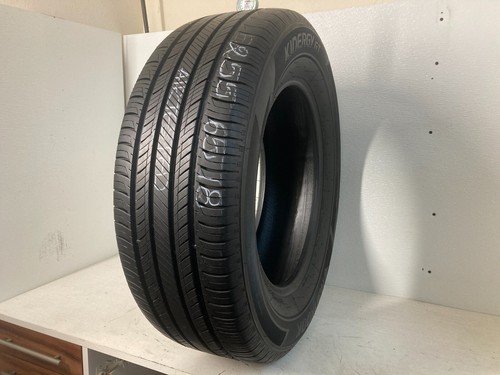 1 Tire 255 65 18 Hankook Kinergy GT (9.20/32 Tread) 111H - Picture 4 of 10