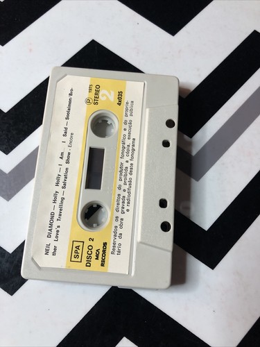 NEIL DIAMOND HOT AUGUST NIGHT 2 CASSETTE TAPE SET PORTUGAL MCA ORIGINAL - Picture 13 of 13